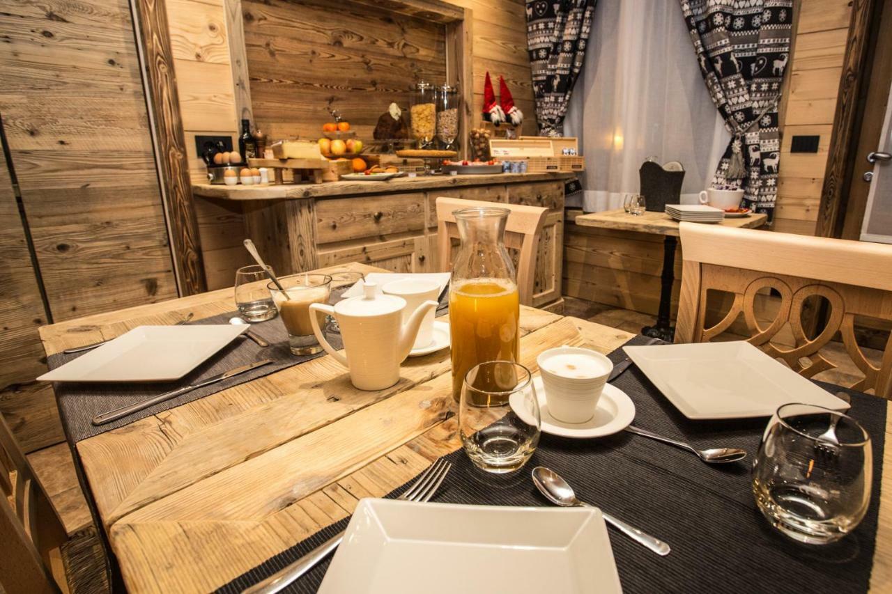 Alpine Rooms Guesthouse Breuil-Cervinia Kültér fotó