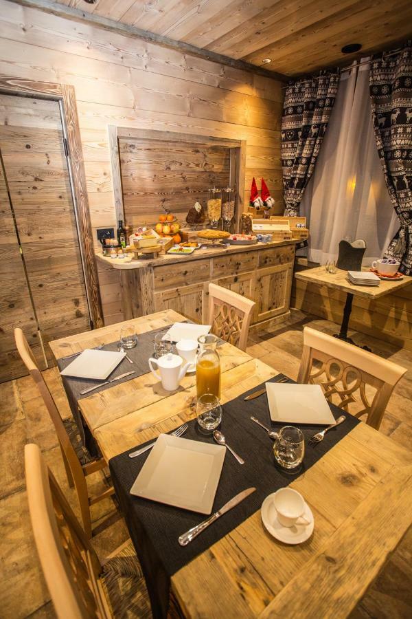 Alpine Rooms Guesthouse Breuil-Cervinia Kültér fotó