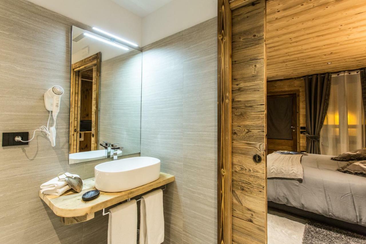 Alpine Rooms Guesthouse Breuil-Cervinia Kültér fotó