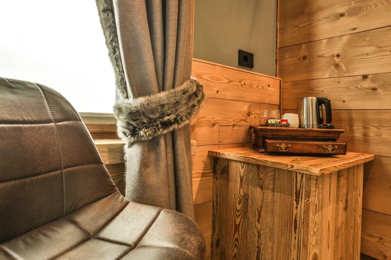 Alpine Rooms Guesthouse Breuil-Cervinia Kültér fotó